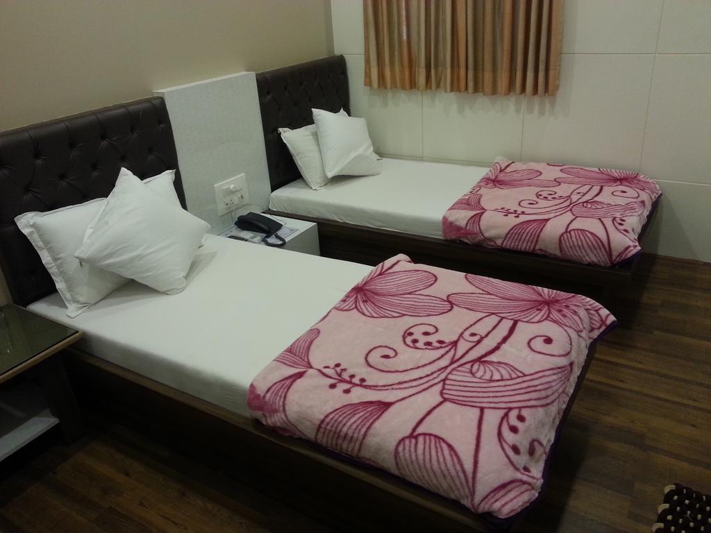 Hotel Oasis Bombay Camera foto